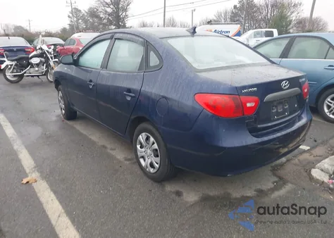 2010 Hyundai Elantra Blue z USA, uszkodzony, nr VIN KMHDU4AD8AU832352